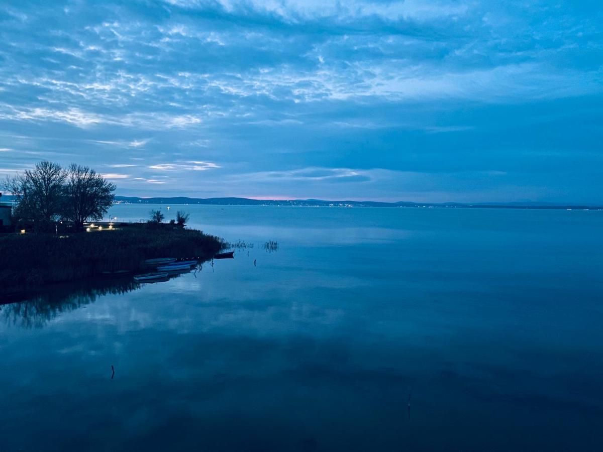 Royal Mediterran Siófok Zewnętrze zdjęcie